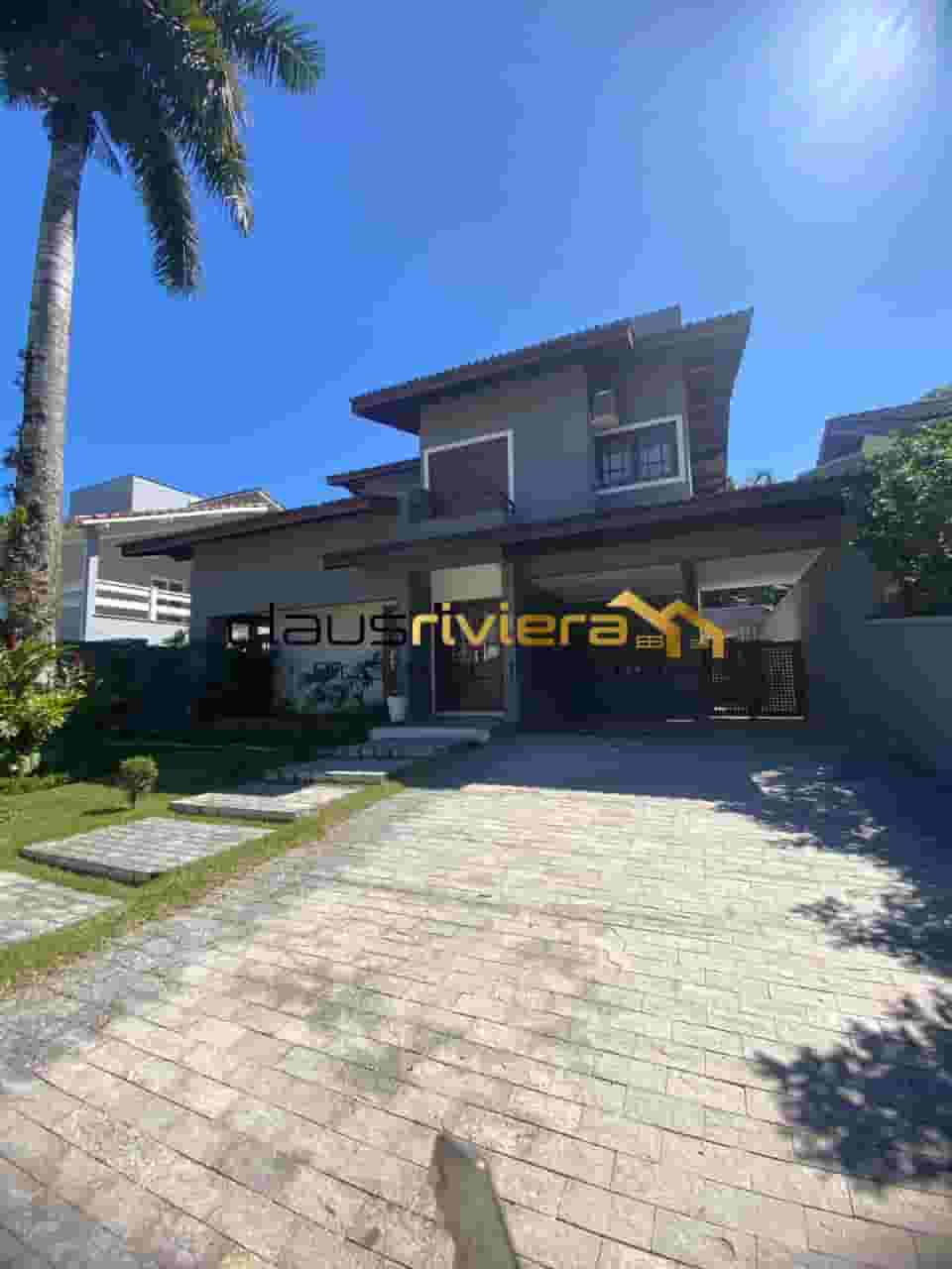 CASA COM 4 DORMITÓRIOS (4 SUÍTES), 6 VAGAS, 220M² ÁREA ÚTIL - Imagem 2