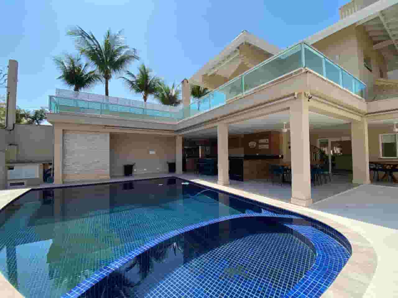 Casa Próxima da Praia c/ Acomodação para 26 Pessoas em Camas, Disponivel para locação Temporada 2025/26 na Riviera de São Lourenço | Módulo 04. - Imagem 1