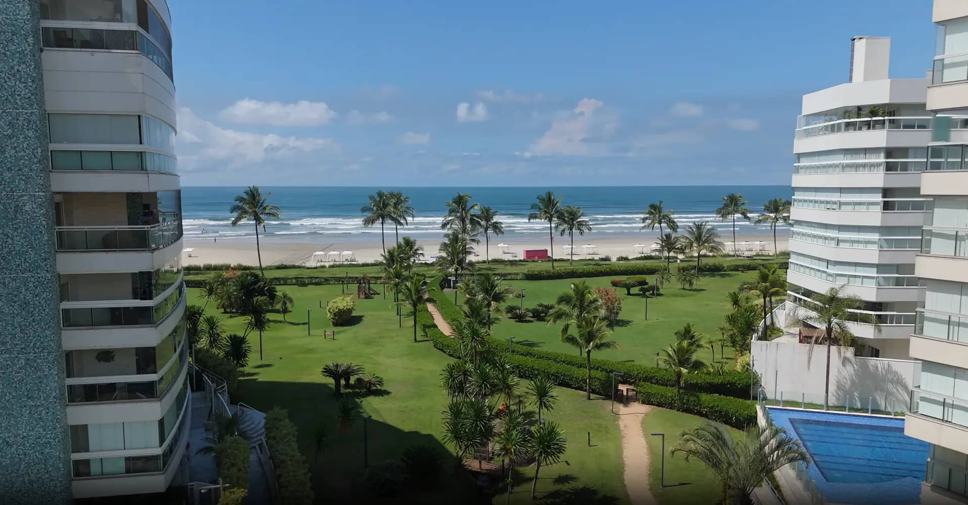 Vista da praia da Riviera de São Lourenço